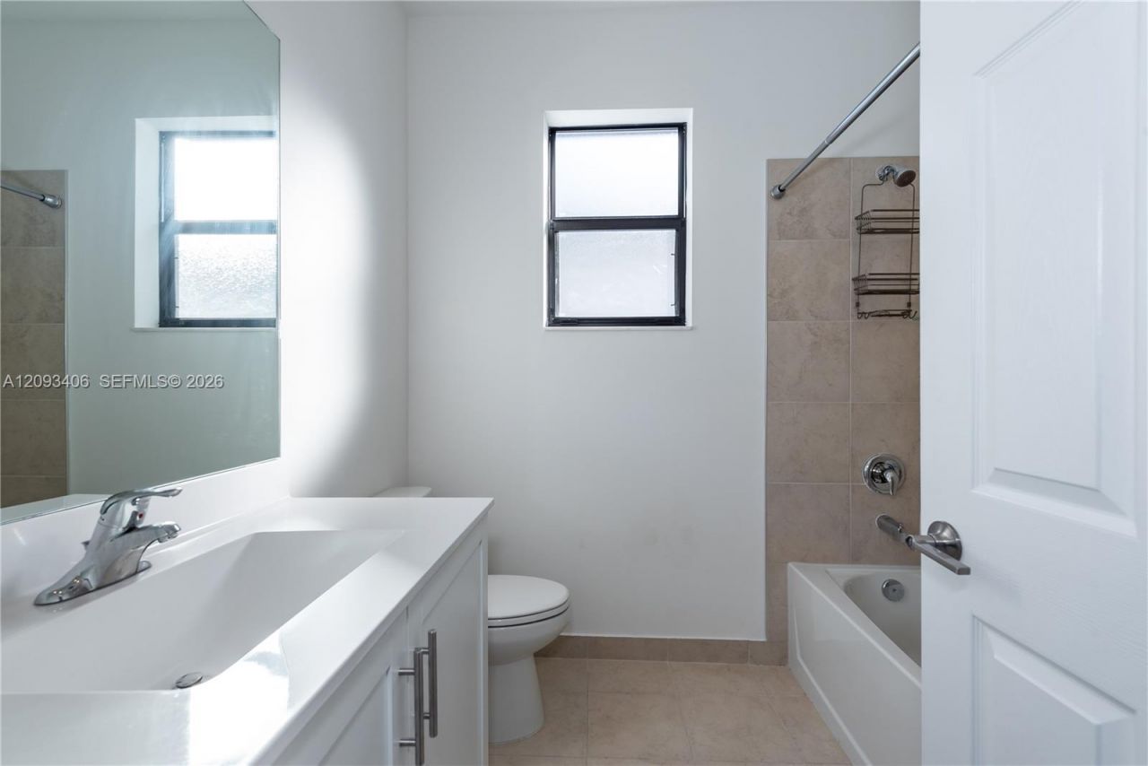 1601 SW 28th St , Fort Lauderdale, FL 33315 Photo