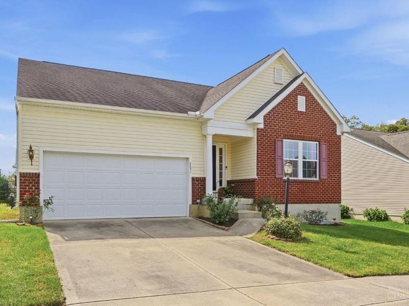2651 Affirmed Drive, Hamilton Township, OH 45152 Photo 2