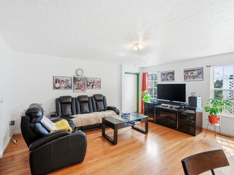 2651 Affirmed Drive, Hamilton Township, OH 45152 Photo 8
