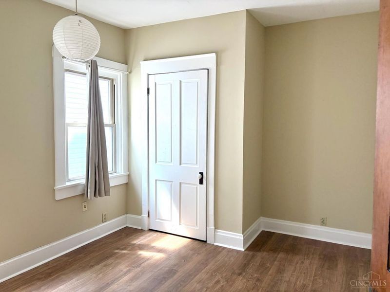 2242 Victor Street, Cincinnati, OH 45219 Photo 7