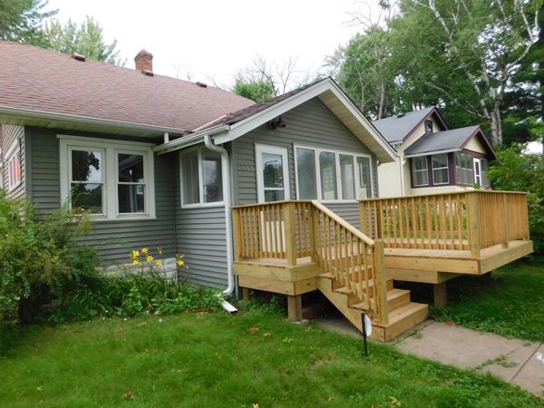 1885 Hawthorne Avenue E, Saint Paul, MN 55119