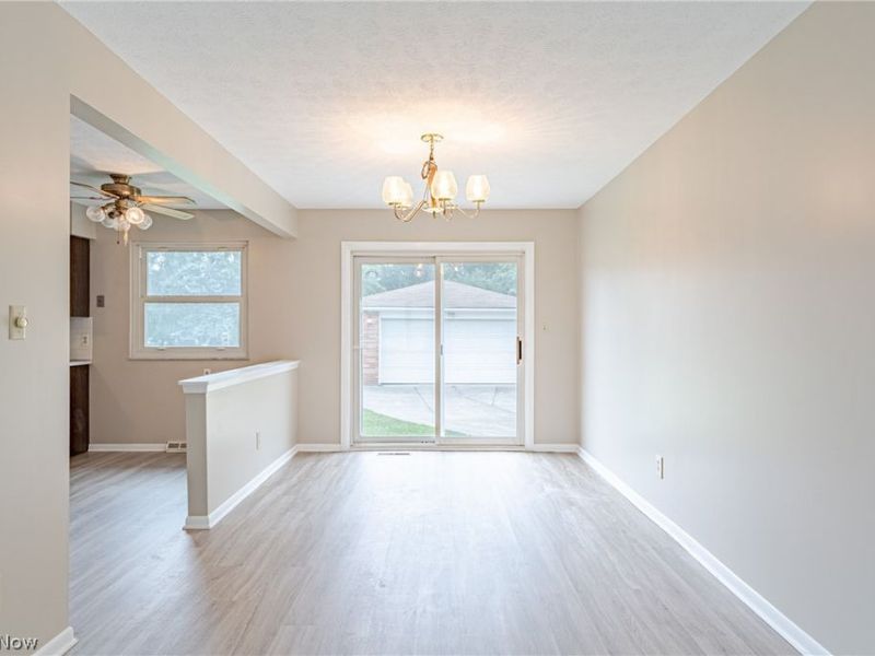 6449 S Park Boulevard, Parma, OH 44134 Photo 7