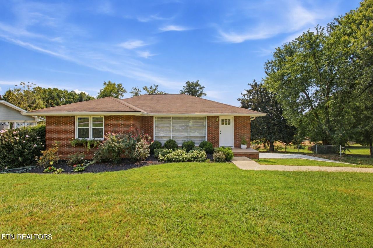 359 Skyline View Lane, Kingston, TN 37763 Main Photo