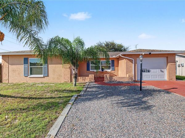 7501 FOXBLOOM DRIVE , PORT RICHEY, FL 34668