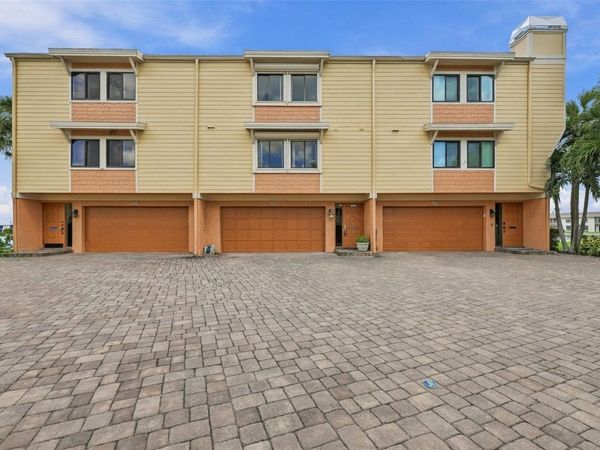 535 HAVEN POINT DRIVE , TREASURE ISLAND, FL 33706