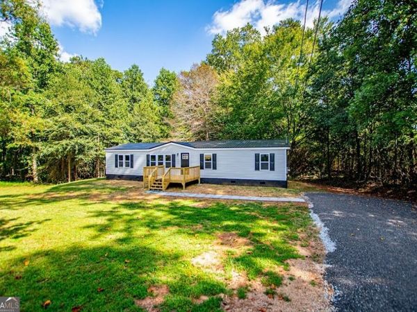 61 Crest Road, Carrollton, GA 30116