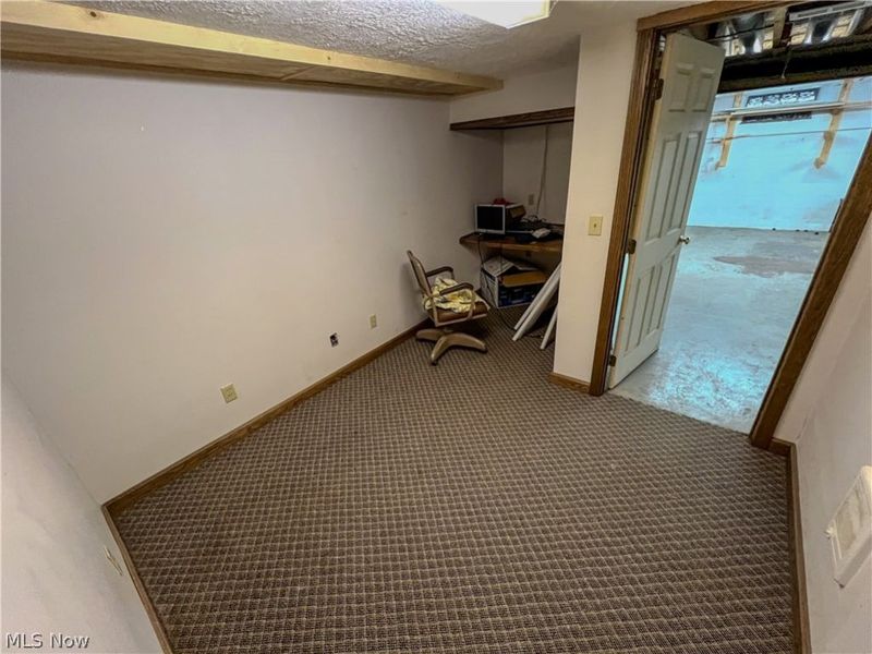 15161 State Route 170, East Liverpool, OH 43920 Photo 21