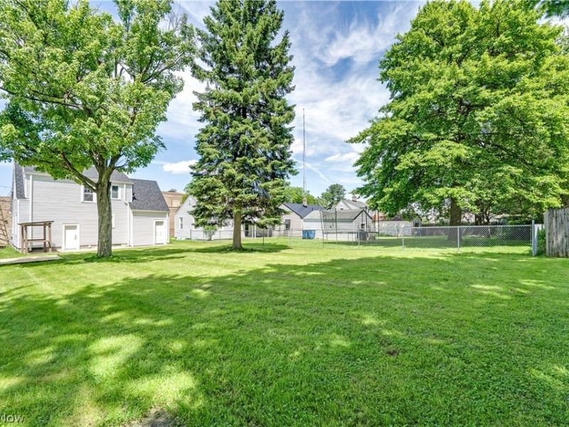 202 Morrison Street, Struthers, OH 44471 Photo 14