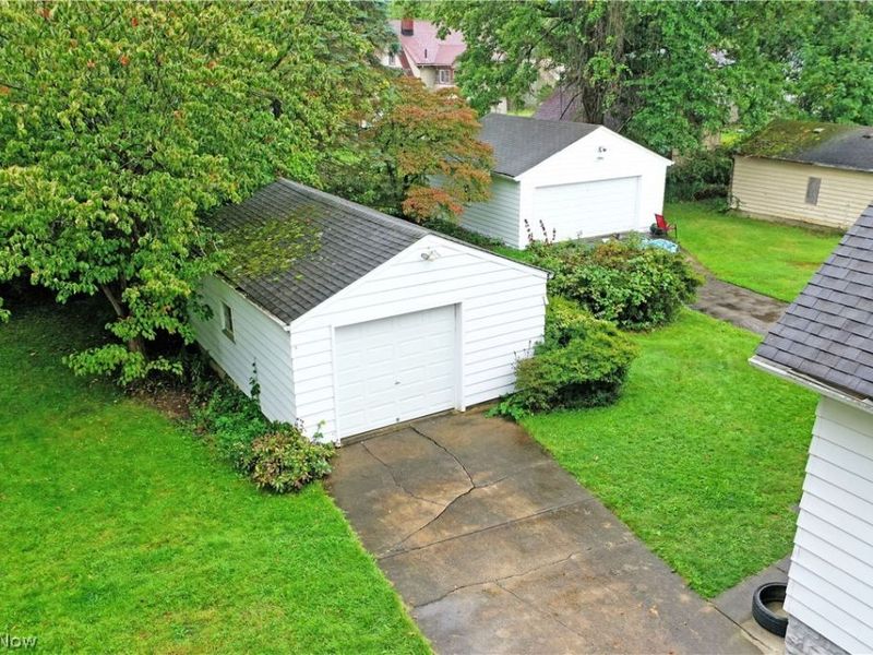 351 Marmion Avenue, Youngstown, OH 44507 Photo 4