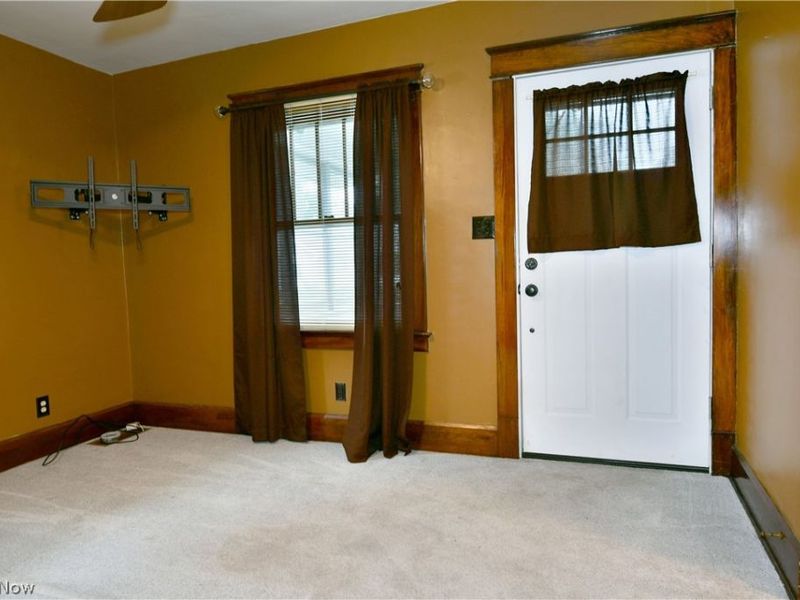 351 Marmion Avenue, Youngstown, OH 44507 Photo 6