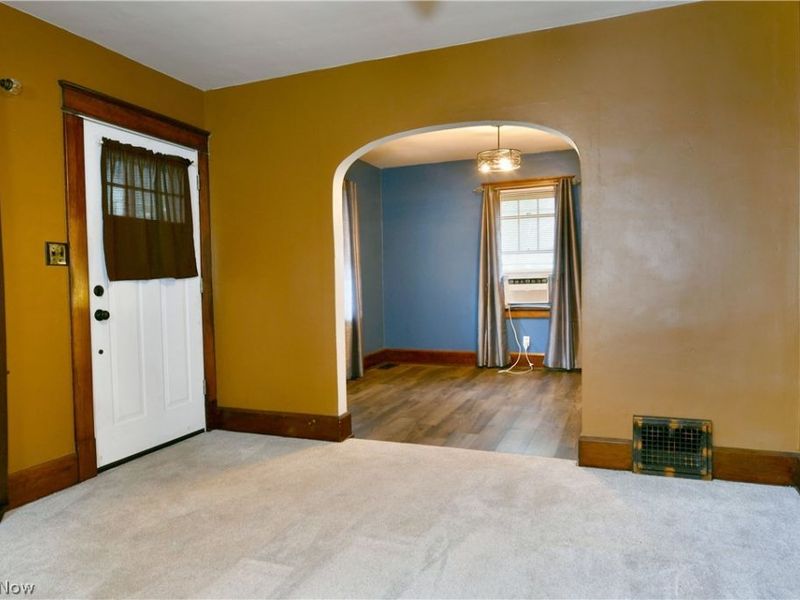 351 Marmion Avenue, Youngstown, OH 44507 Photo 8