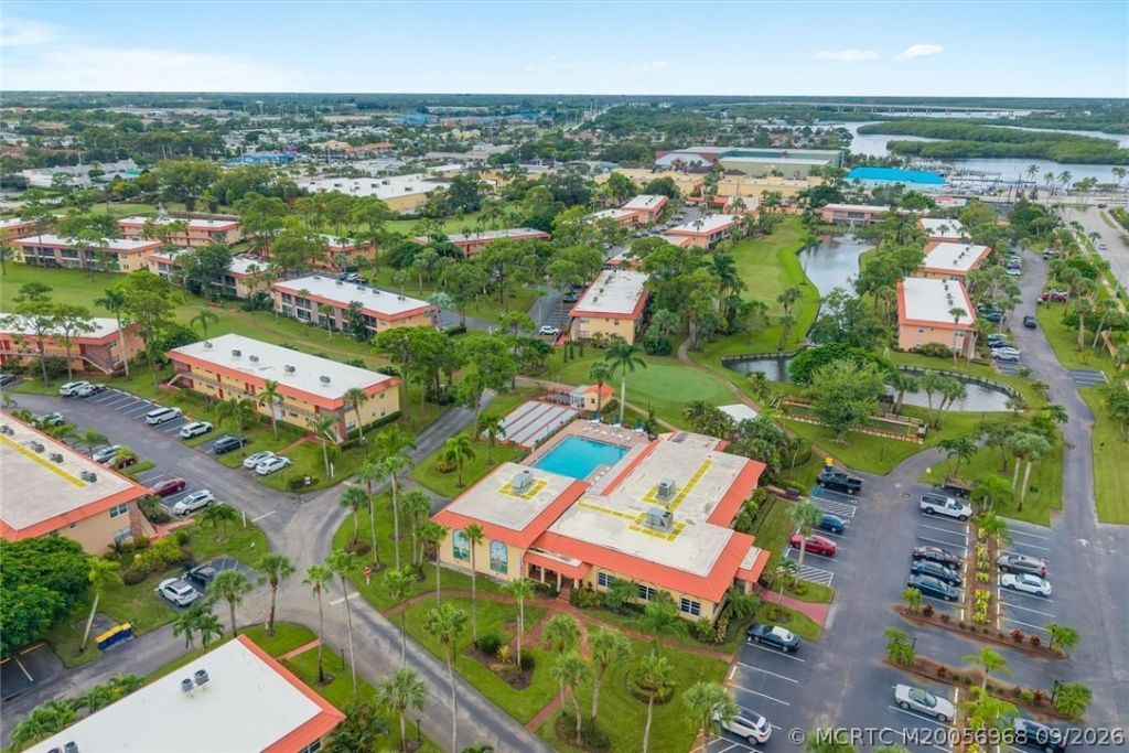 1909 SW Palm City Road , Unit 5H, Stuart, FL 34994 Photo