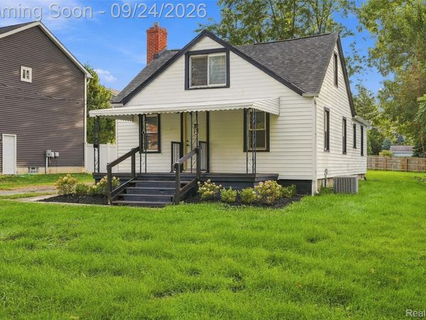 3135 Eastwood Drive, Rochester Hills, Mi 48309