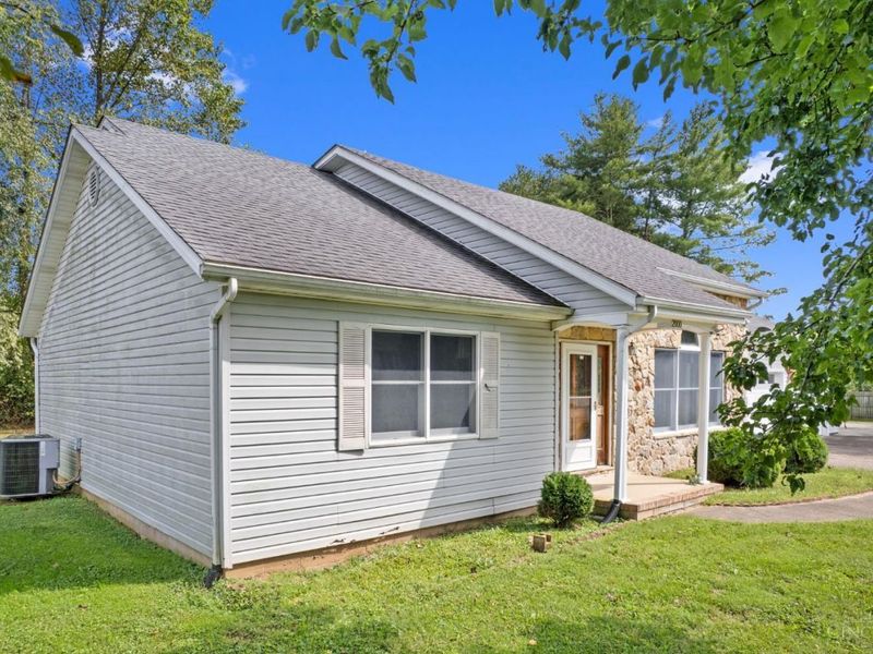 2000 Stivers Road, Aberdeen, OH 45101 Photo 5