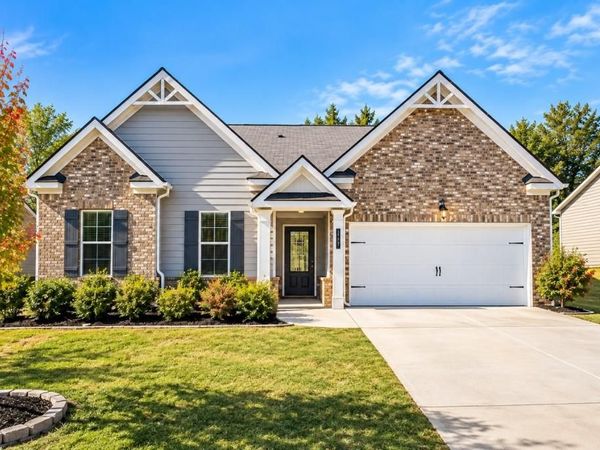 377 Hellen Valley Drive, Braselton, GA 30517