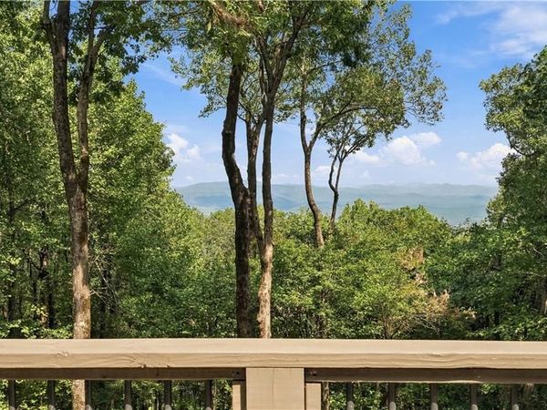411 Sanderlin Mountain Drive S, Big Canoe, GA 30143