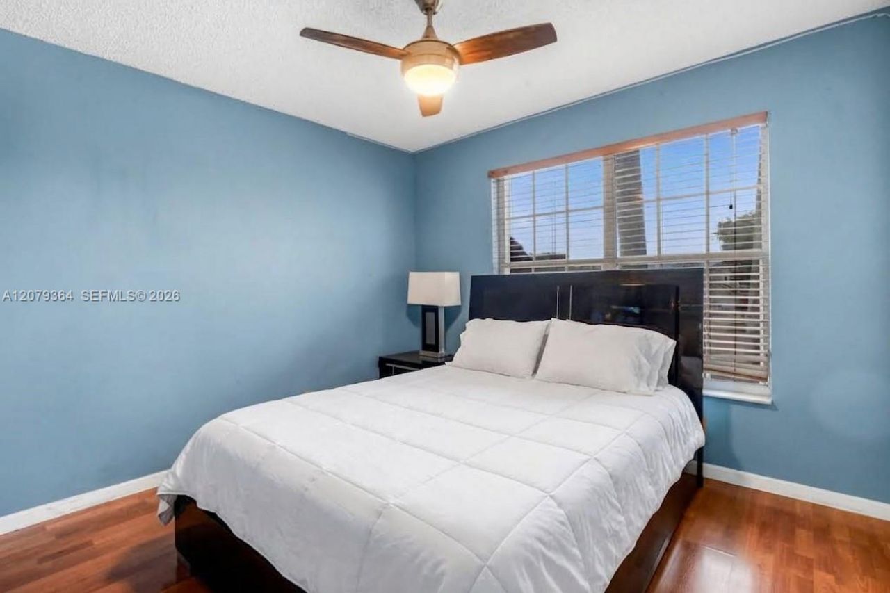 743 NW 174th Ter, Pembroke Pines, FL 33029 Photo