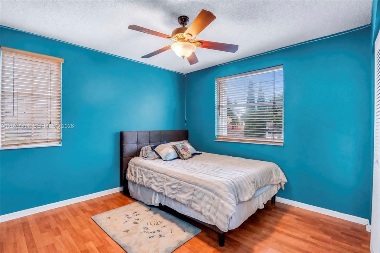 743 NW 174th Ter, Pembroke Pines, FL 33029 Photo
