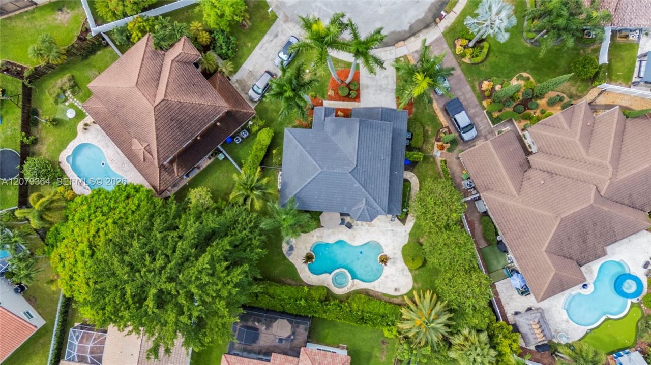 743 NW 174th Ter, Pembroke Pines, FL 33029 Photo