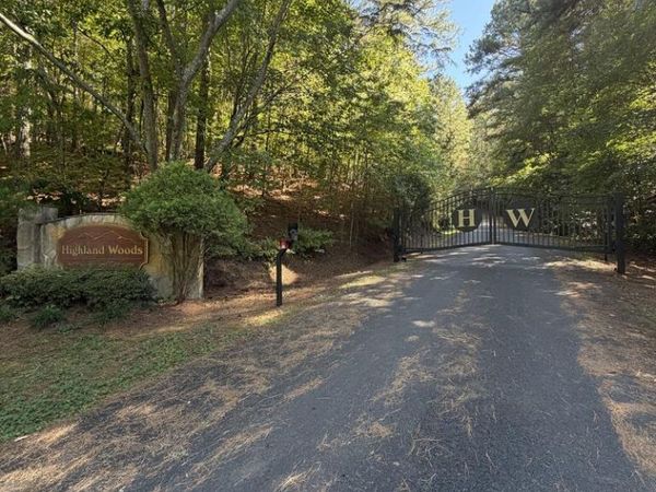 168 Highland Woods Road, Copperhill, TN 37317