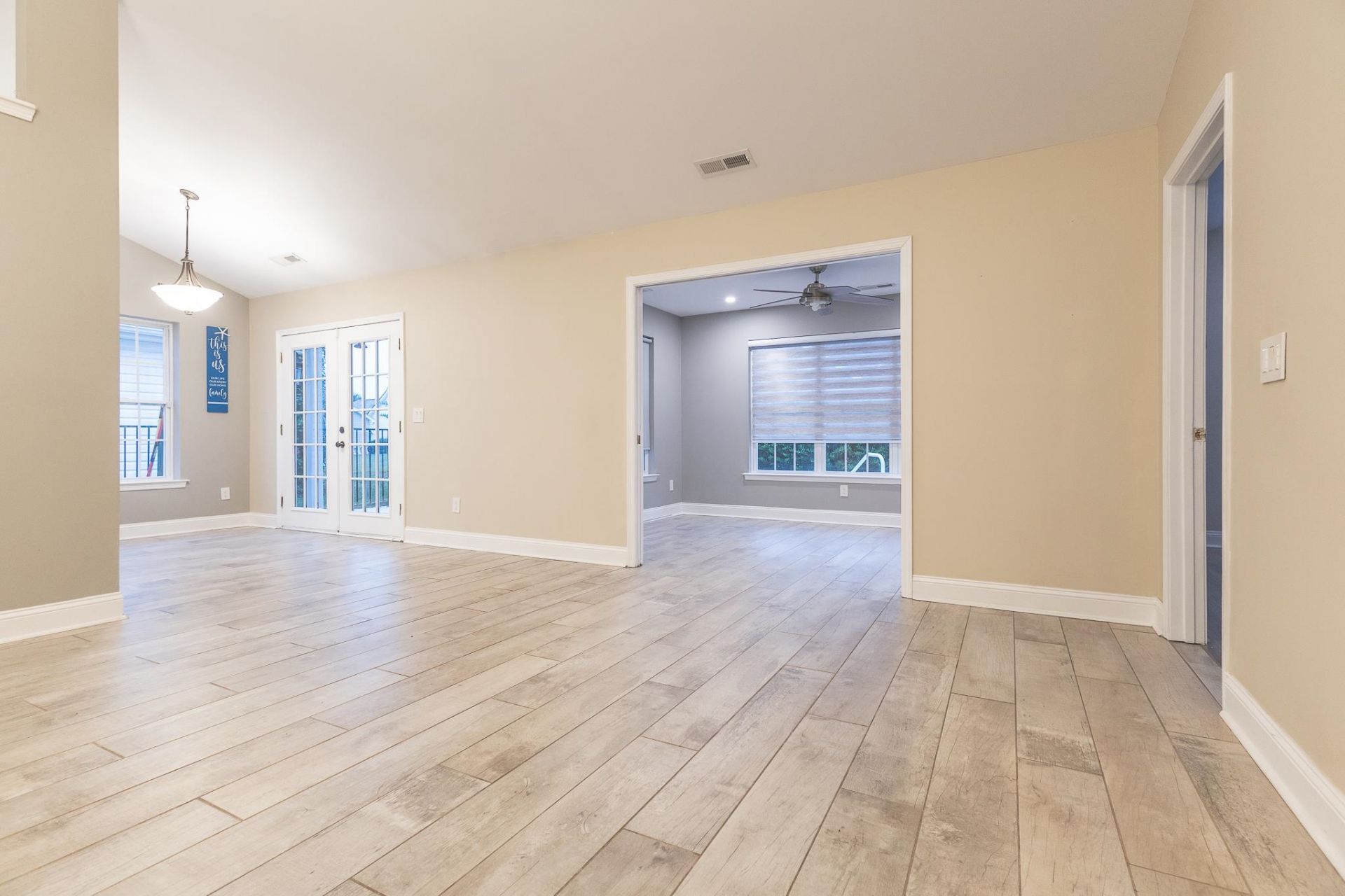 262 Palladium Dr. Photo 20