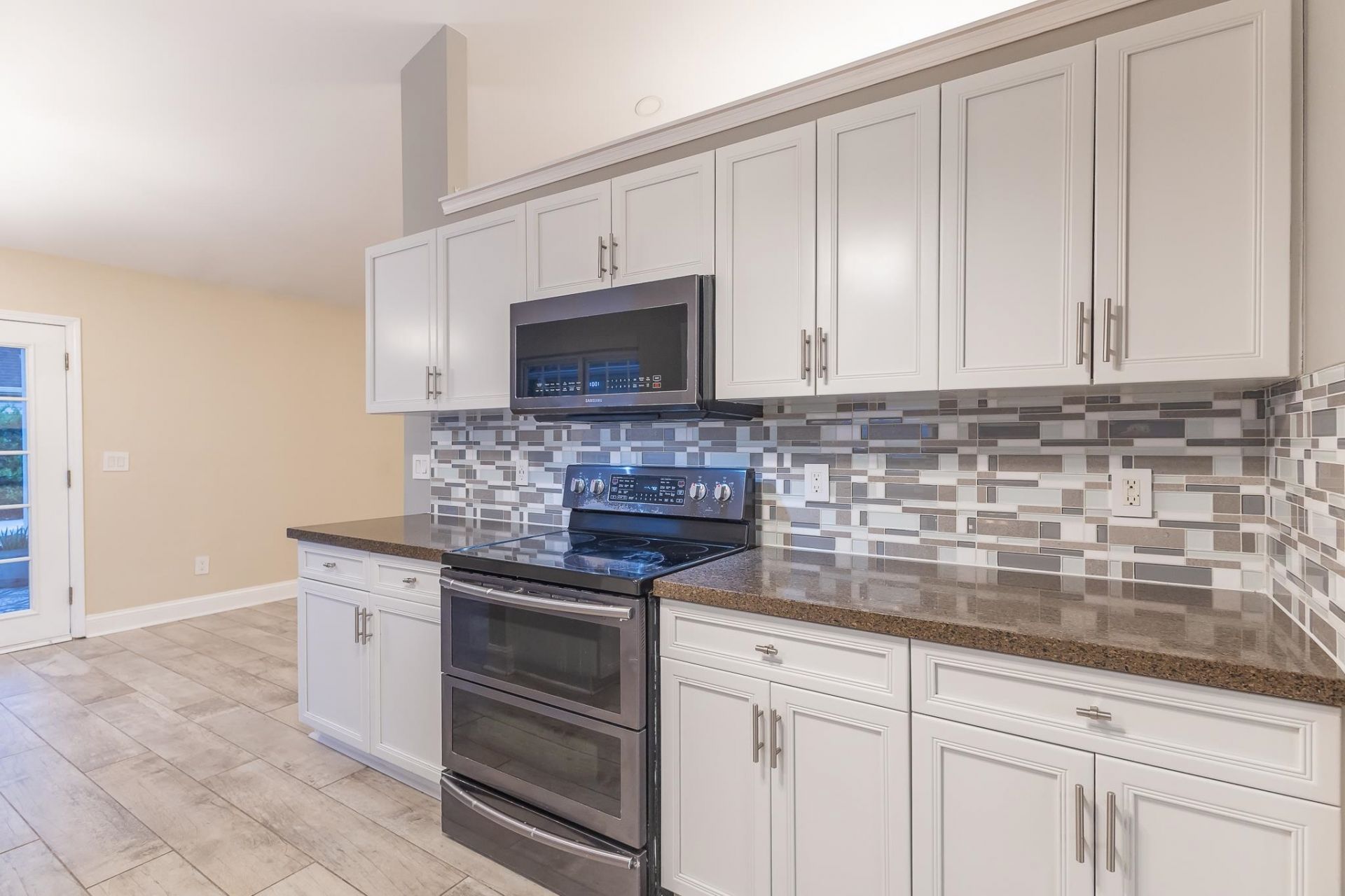 262 Palladium Dr. Photo 24