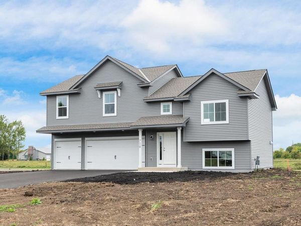 710 Erin Circle, Green Isle, MN 55338