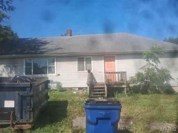 309 N Crawford Street , West Frankfort, IL 62896