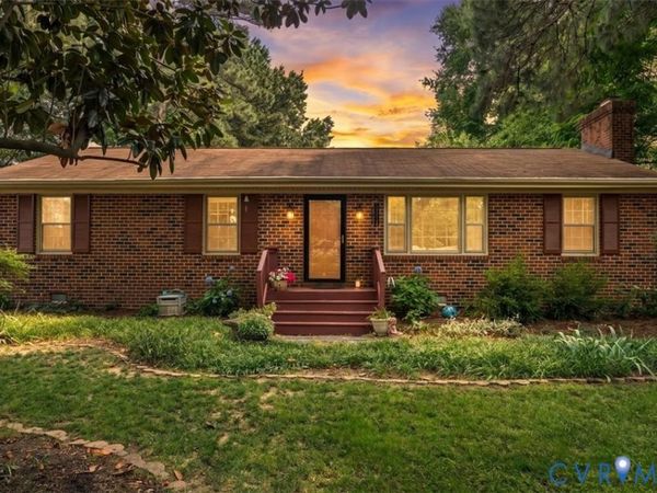 12203 McKenna Circle , Midlothian, VA 23112