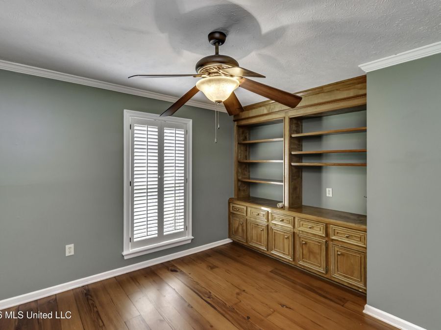 Property Image 48