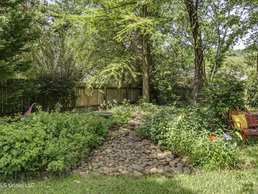 Property Image 80