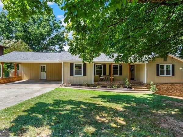 4941 Bedell Road NE, Roswell, GA 30075