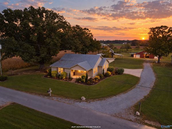 52 Perry Anders Road SW, Hartselle, AL 35640