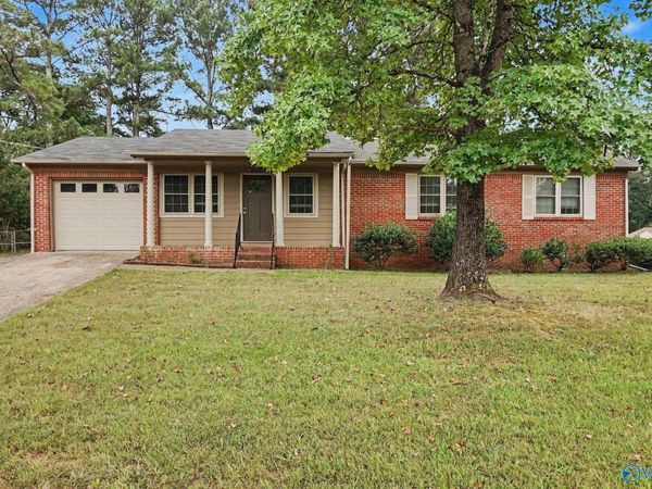 6100 Pisgah Drive NW, Huntsville, AL 35810