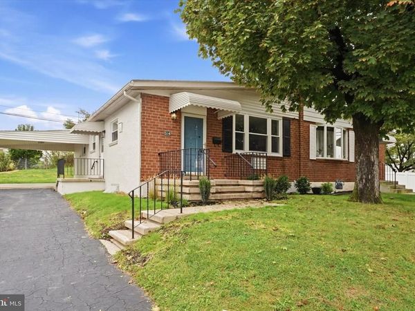 514 PALMER ROAD, CONSHOHOCKEN, PA 19428