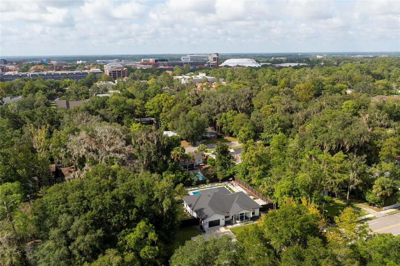 1741 NW 7th Avenue, Gainesville, FL 32603 Photo