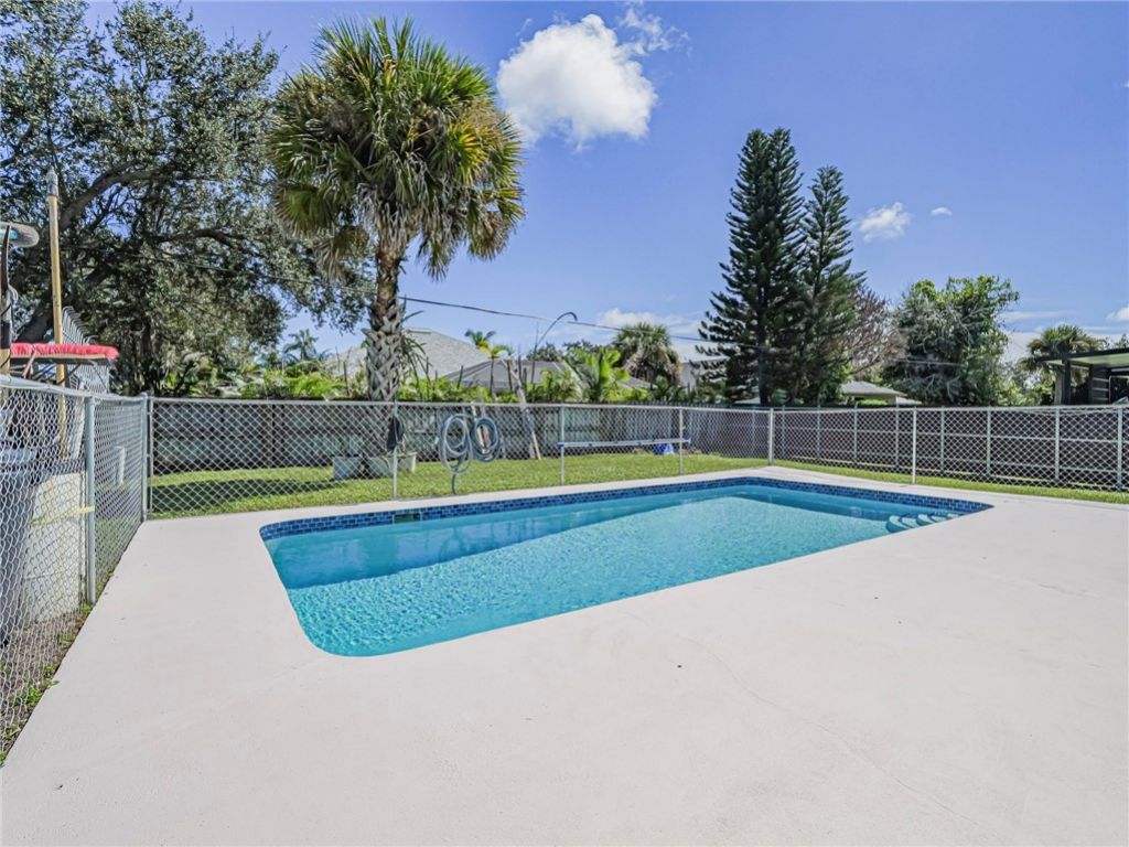 436 Tunison Lane , Sebastian, FL 32958 Photo