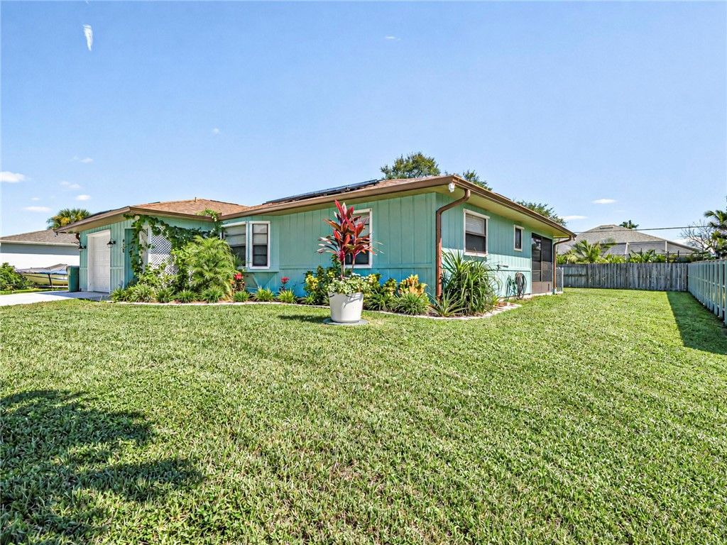 436 Tunison Lane , Sebastian, FL 32958 Photo