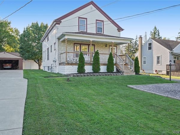 4812 Bay View Road , Hamburg, NY 14075