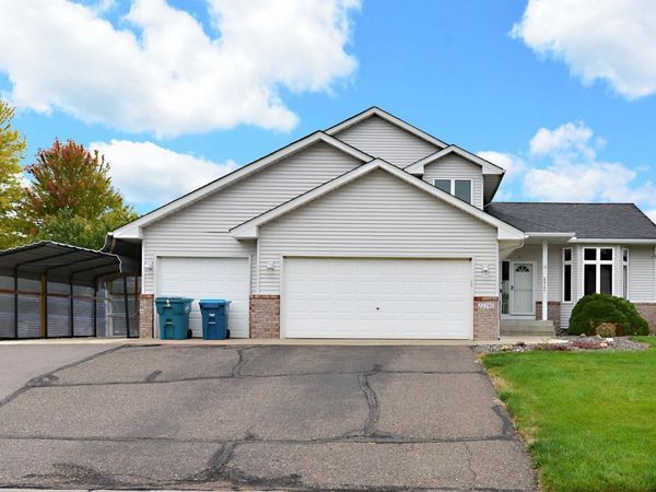 22740 Fawn Trail , Rogers, MN 55374