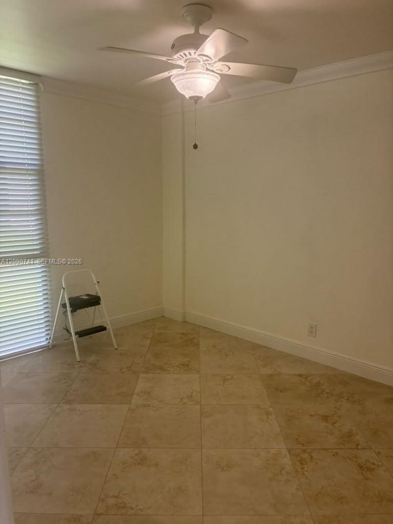 3101 N Country Club Dr, Unit 107, Aventura, FL 33180 Photo