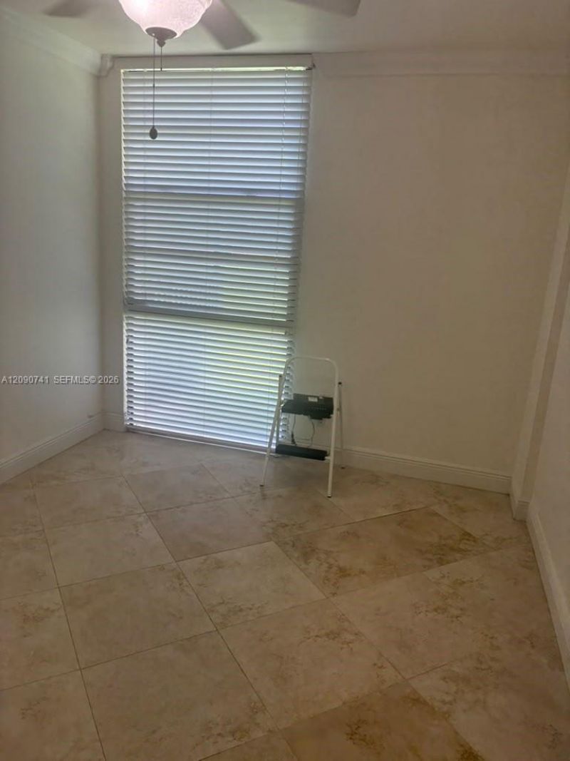 3101 N Country Club Dr, Unit 107, Aventura, FL 33180 Photo
