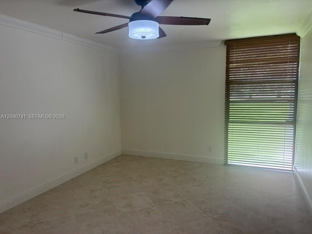 3101 N Country Club Dr, Unit 107, Aventura, FL 33180 Photo