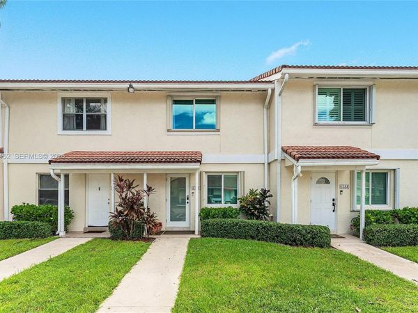 6386 Boca Cir , Boca Raton, FL 33433