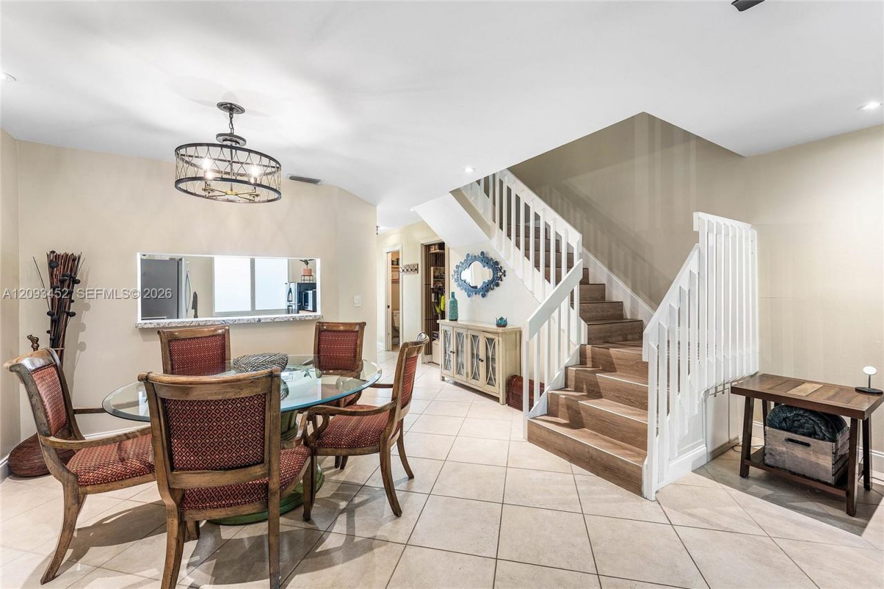 6386 Boca Cir , Boca Raton, FL 33433 Photo