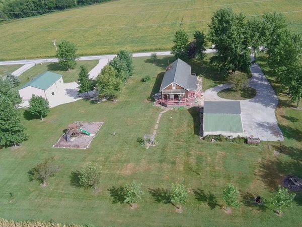 1412 E 200 S, Fowler, IN 47944