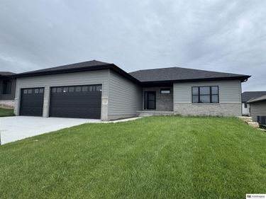 535 N 108th Street, Lincoln, NE 68527