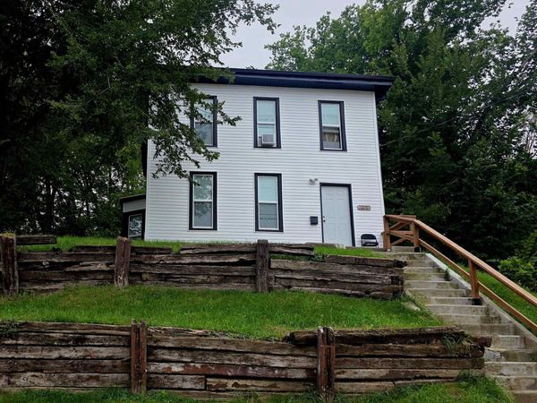 1210 VILLA AVE, Sioux City, IA 51103