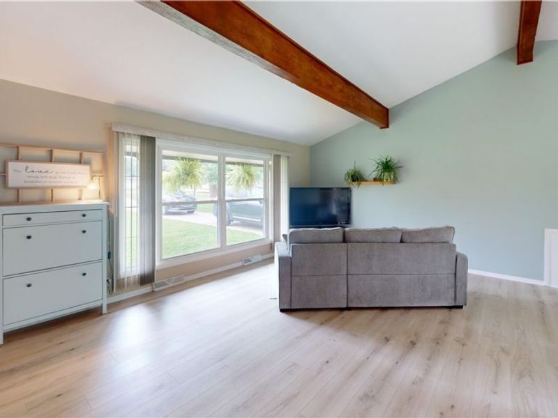 9260 Avery Road, Broadview Heights, OH 44147 Photo 9