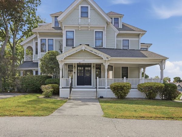 157 Nesmith Street, Unit 9, Lowell, MA 01852